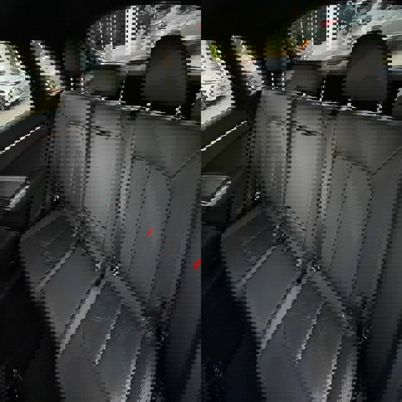 Used 2023 Audi Q3 2.0T Premium image 23