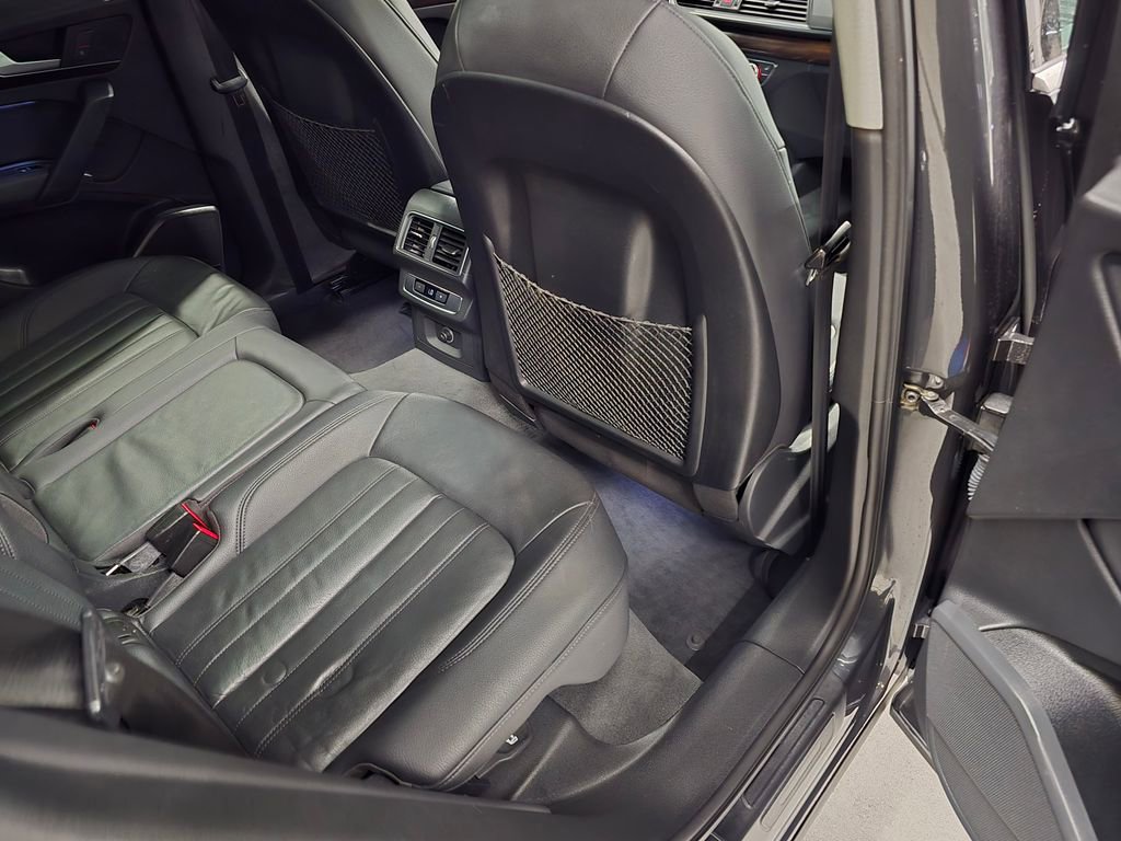 Used 2019 Audi Q5 2.0T Premium w/ Convenience Package image 32