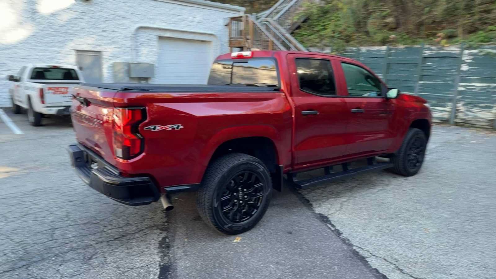 Used 2026 Chevrolet Colorado W/T AWD/4WD image 8