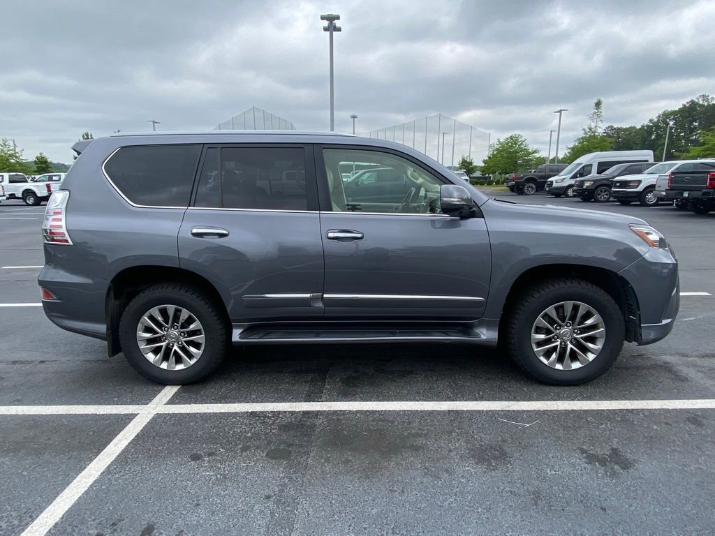 Used 2018 Lexus GX 460 Luxury AWD/4WD image 8