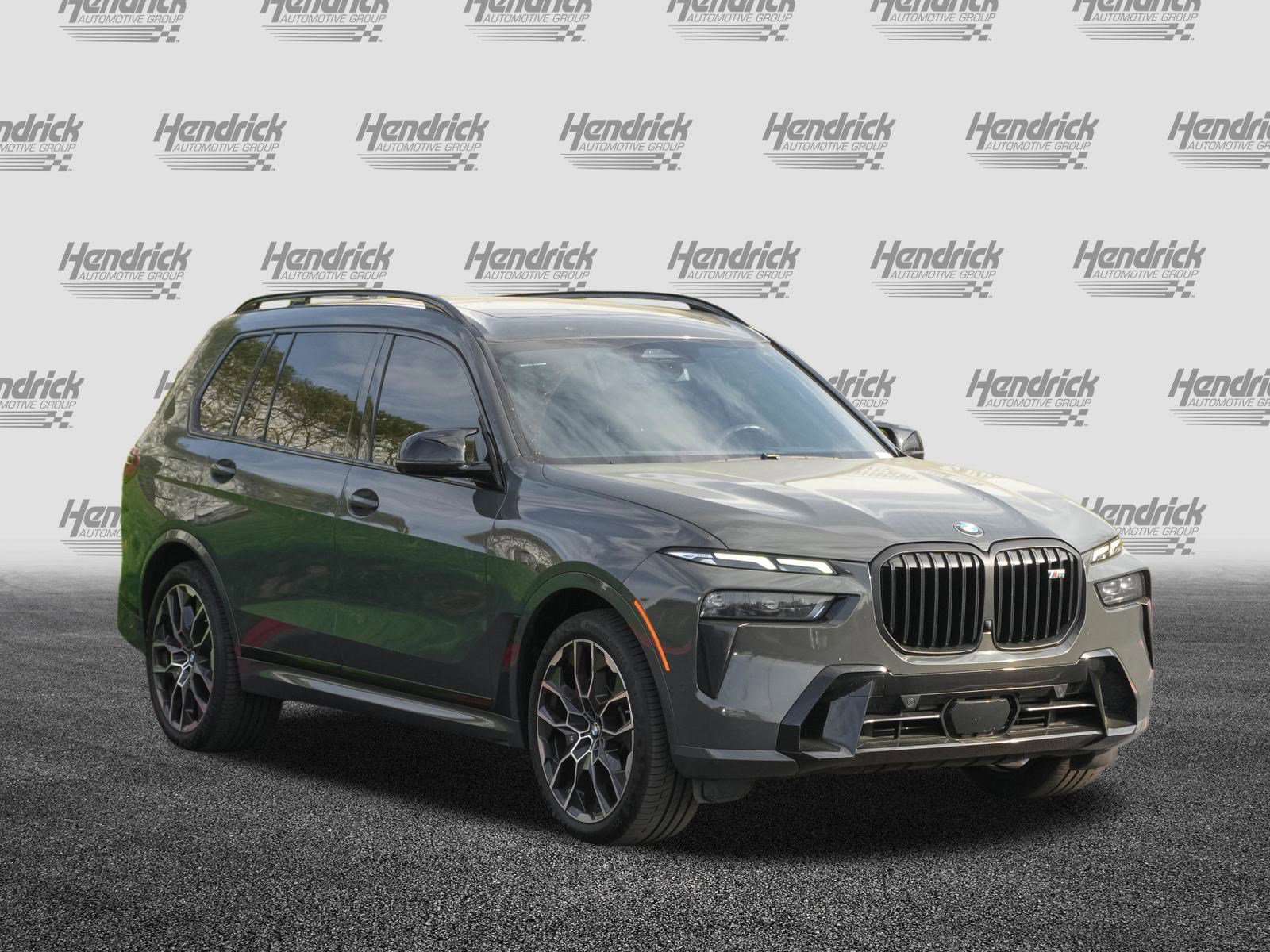 Certified 2025 BMW X7 M60i w/ Climate Comfort Package AWD/4WD image 2