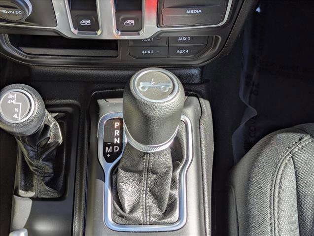 Used 2020 Jeep Wrangler Sport image 12