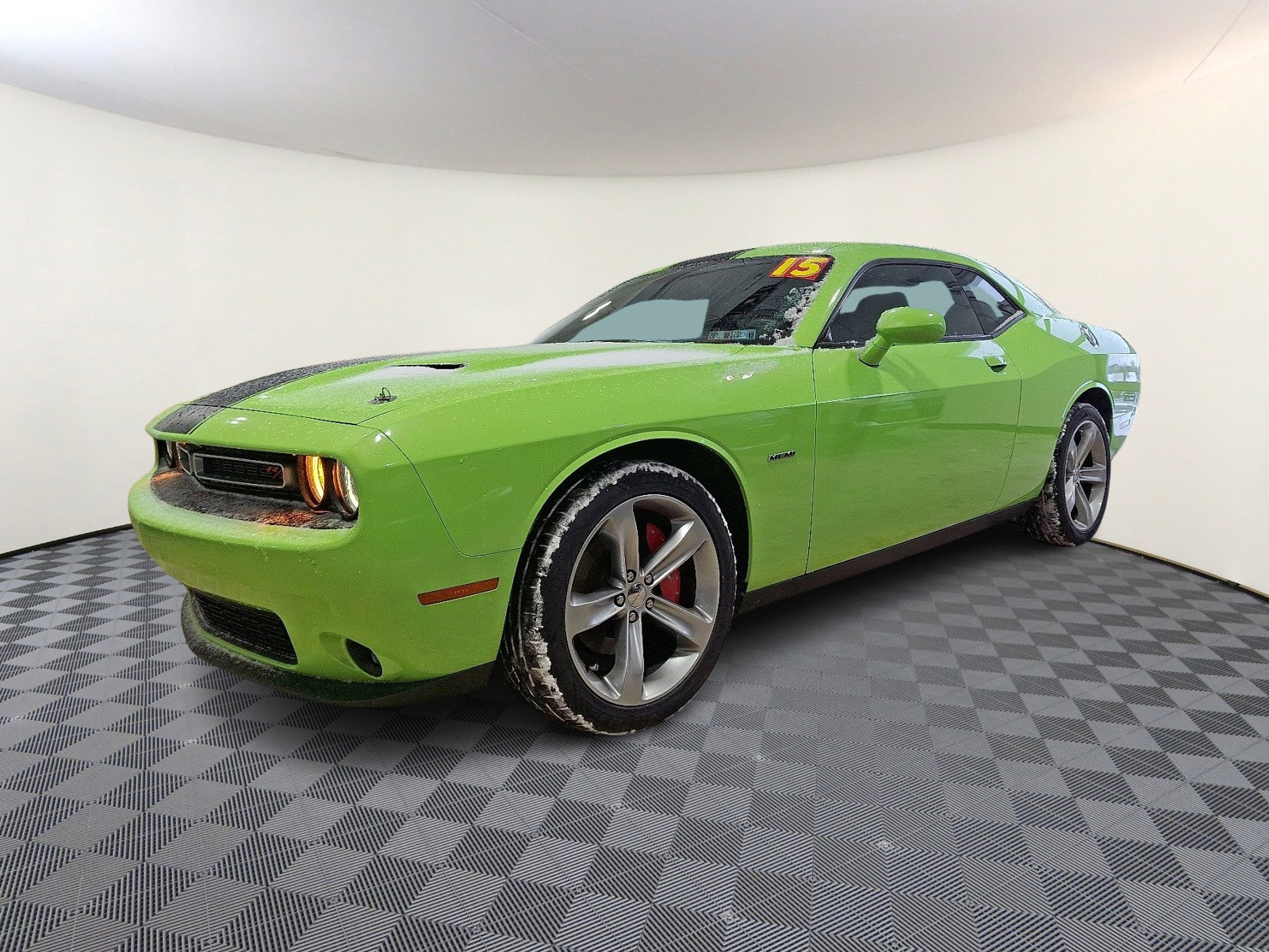 Used 2015 Dodge Challenger R/T w/ Quick Order Package 28B R/T image 3
