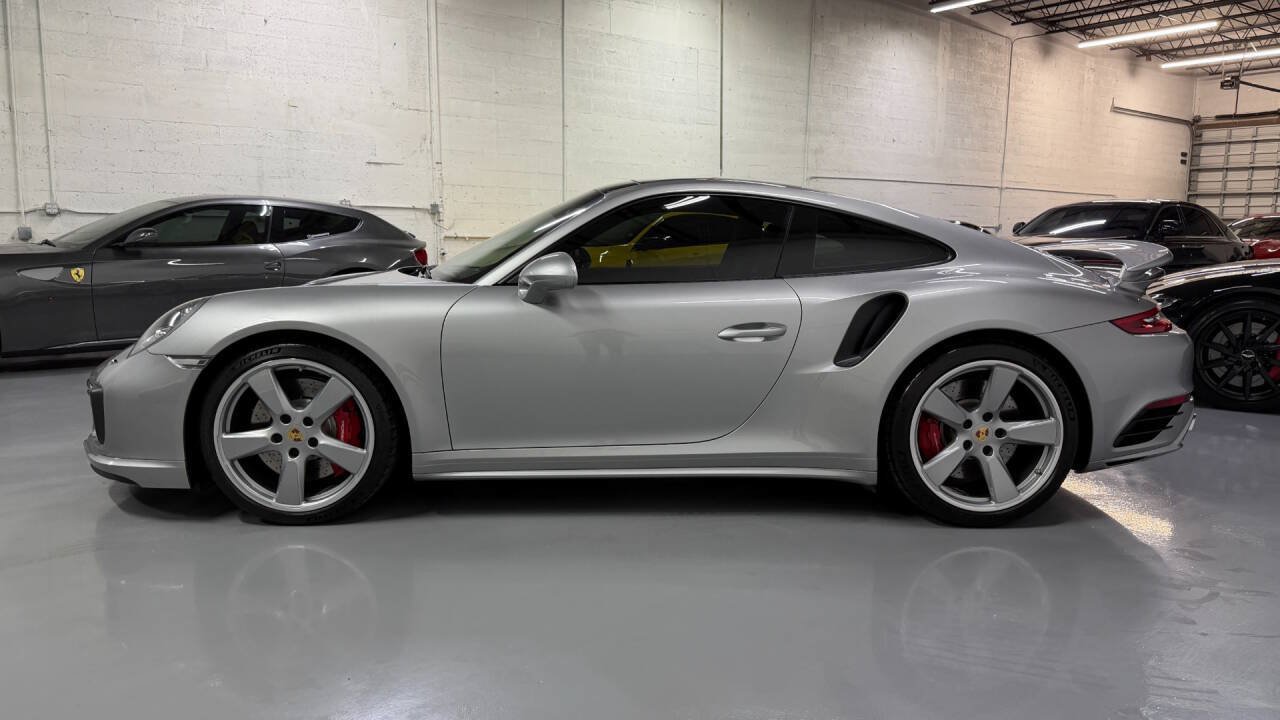 Used 2017 Porsche 911 4 Coupe AWD/4WD image 27