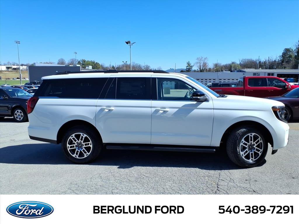 New 2026 Ford Expedition Max Active AWD/4WD image 4