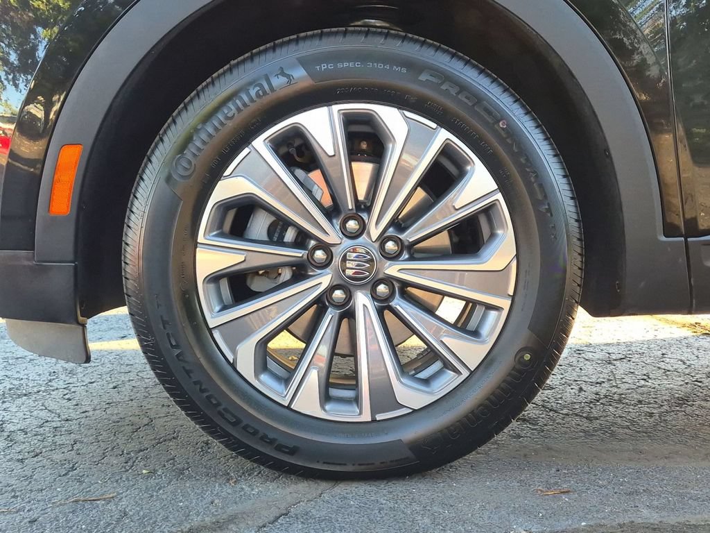 Used 2024 Buick Envision Preferred AWD/4WD image 11