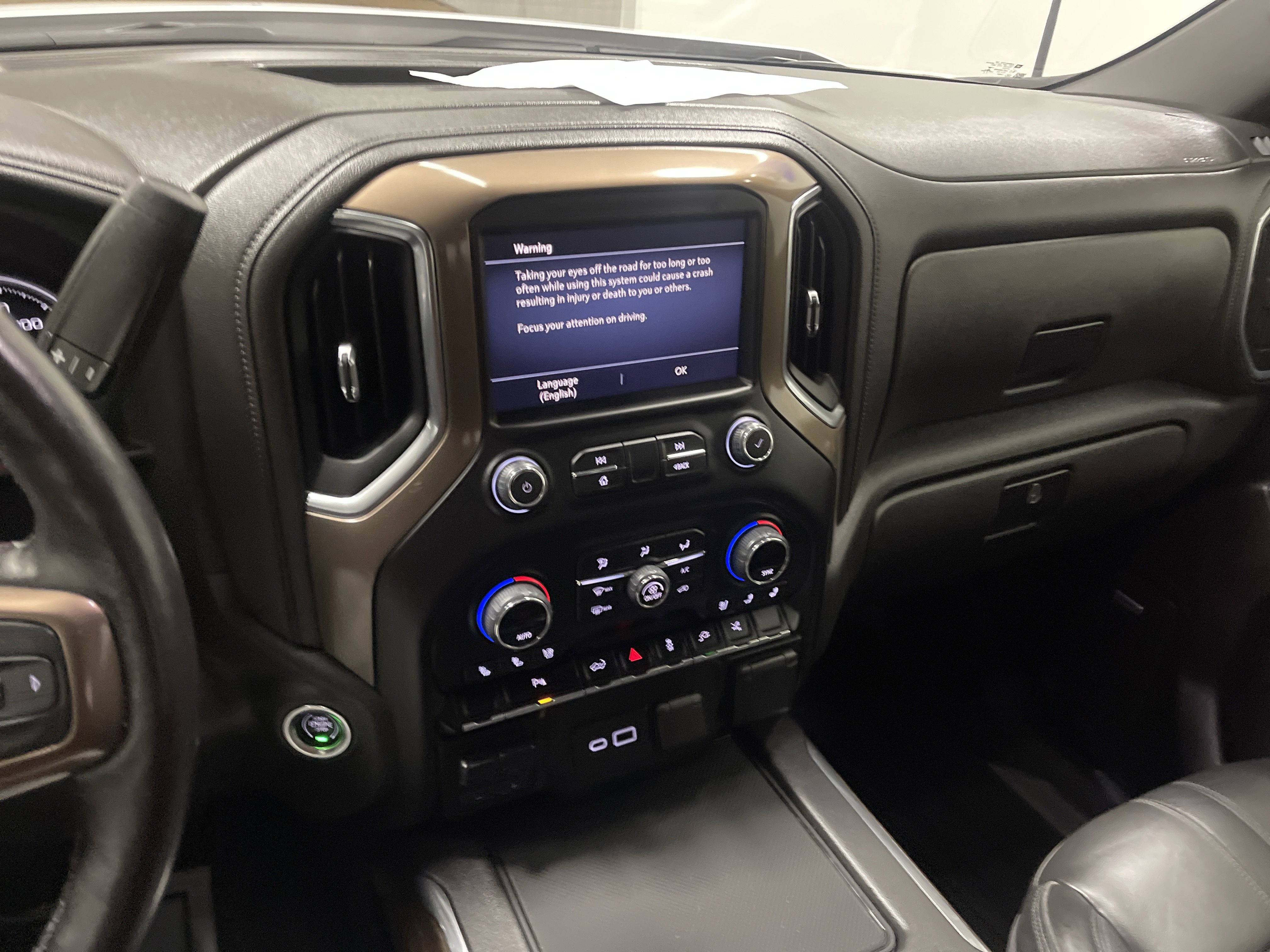 Used 2022 Chevrolet Silverado 1500 High Country AWD/4WD image 28