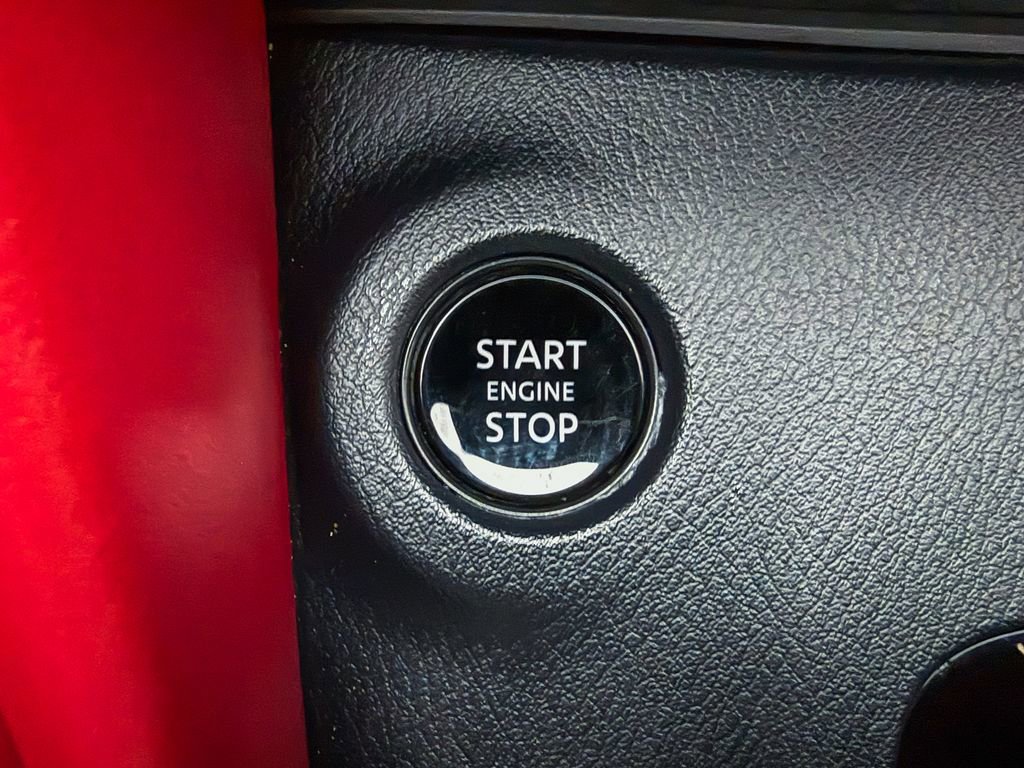 Certified 2024 Nissan Z Performance w/ Floor Mat Package image 28