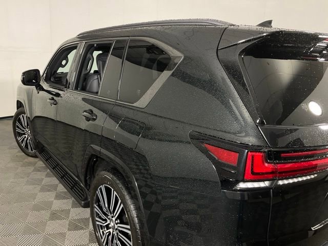 Used 2023 Lexus LX 600 4WD w/ Appearance Package image 39