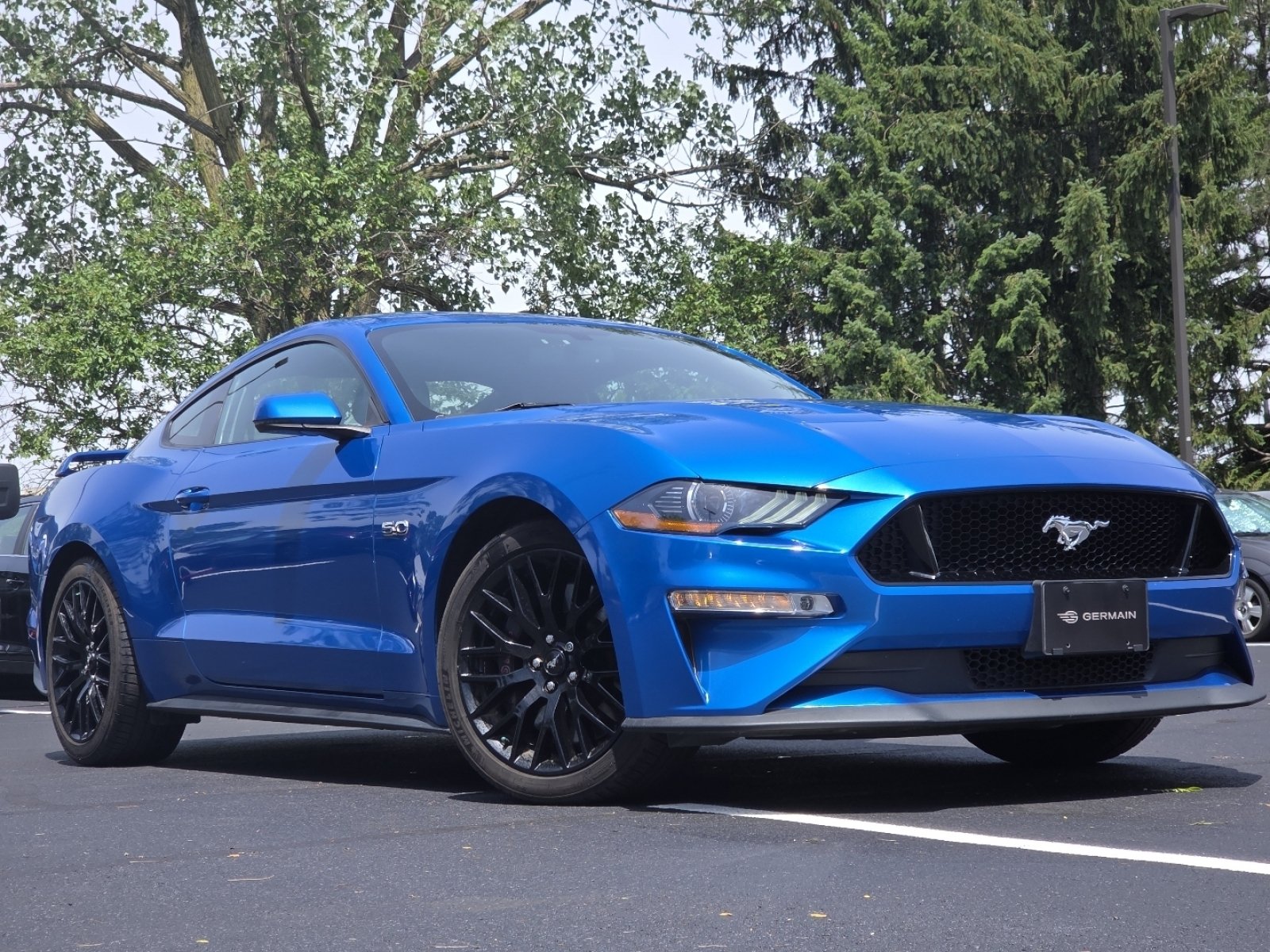 Used 2019 Ford Mustang GT Premium w/ GT Performance Package RWD image 2