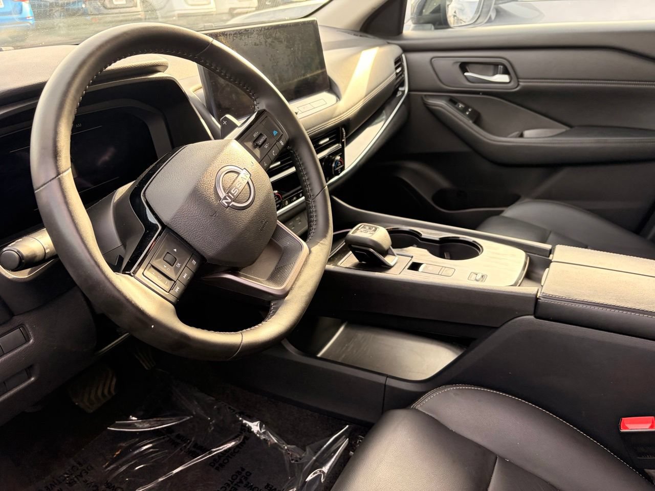 Certified 2026 Nissan Rogue SL FWD image 16