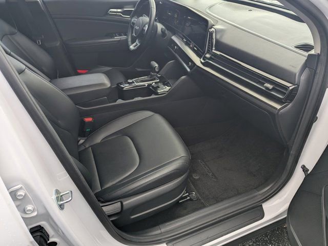 Used 2024 Kia Sportage EX FWD image 12