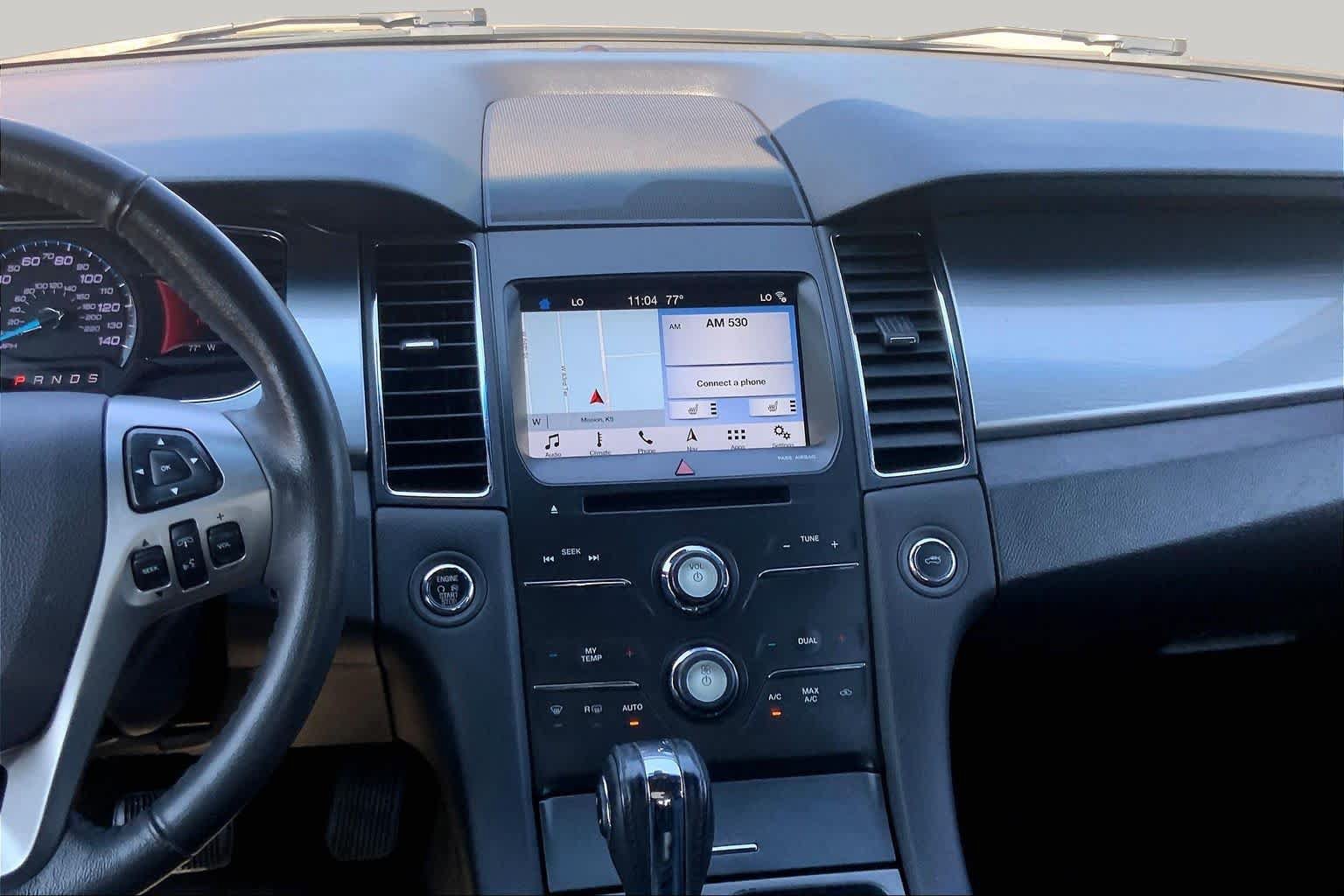 Used 2018 Ford Taurus SEL w/ Equipment Group 201A FWD image 7