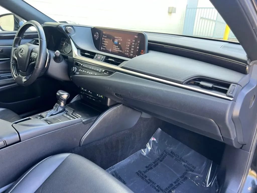 Used 2019 Lexus ES 350 w/ Premium Package FWD image 17