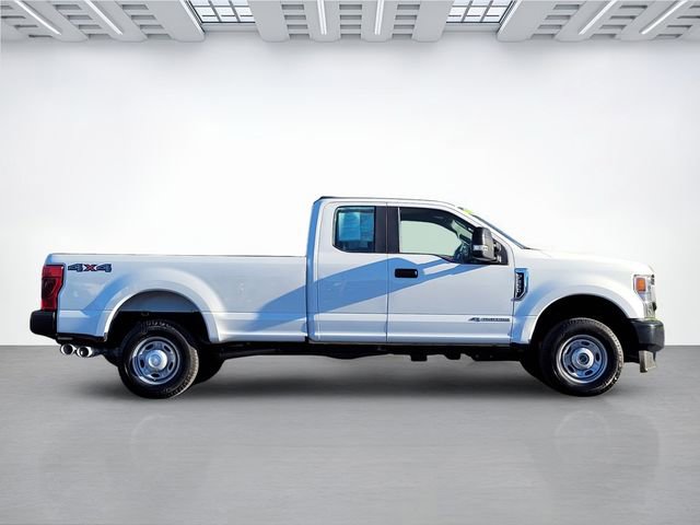 Used 2022 Ford F350 XL w/ Power Equipment Group AWD/4WD image 4