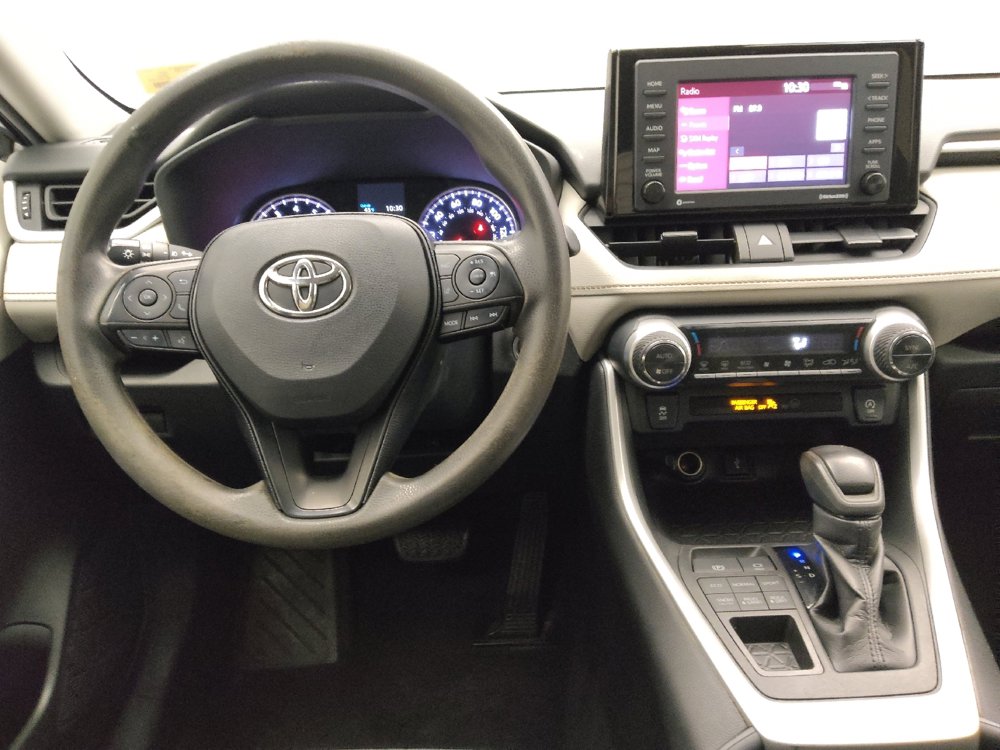 Used 2021 Toyota RAV4 XLE image 22