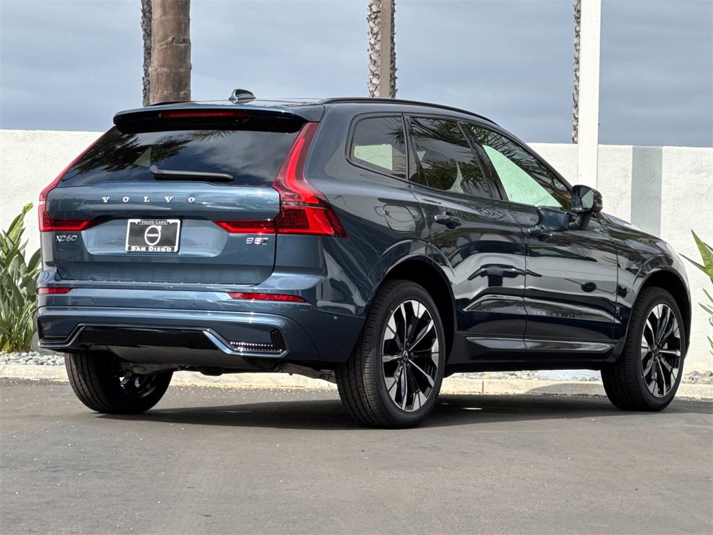 New 2026 Volvo XC60 B5 Plus w/ Protection Package Premier image 5