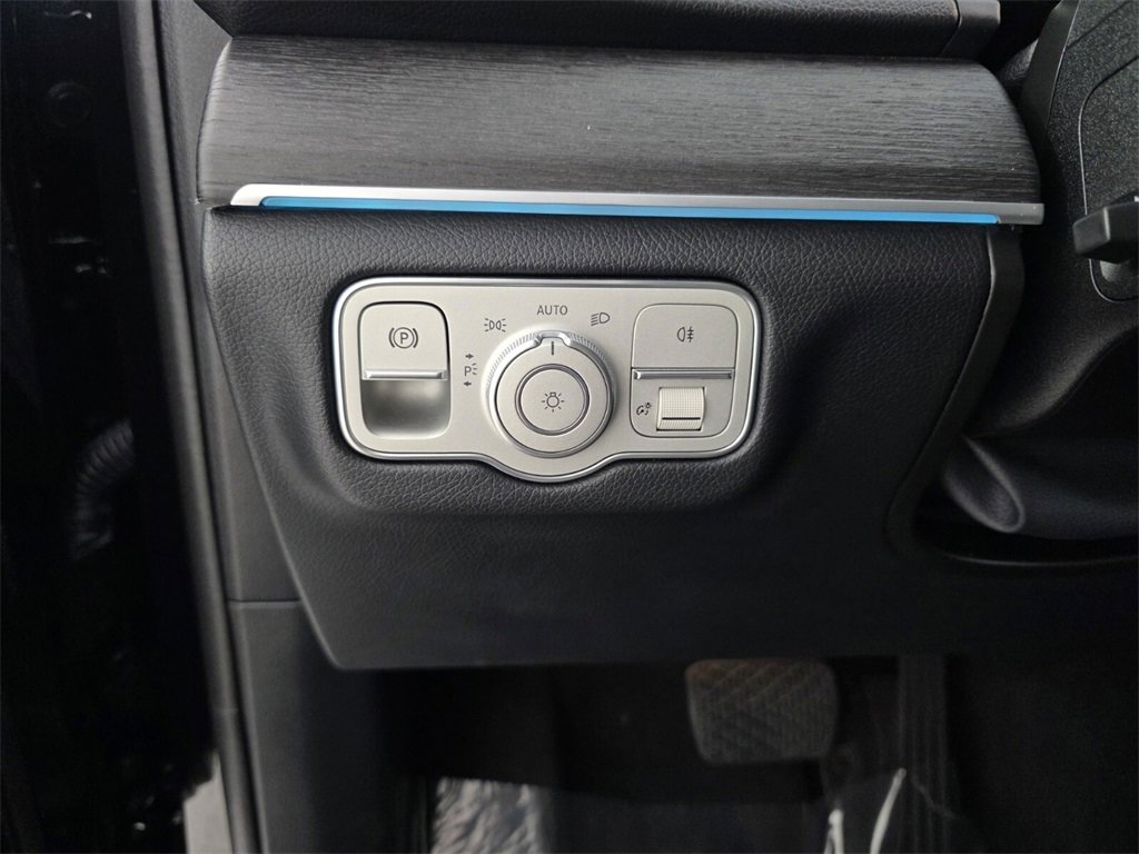 Used 2022 Mercedes-Benz GLE 450 4MATIC image 25