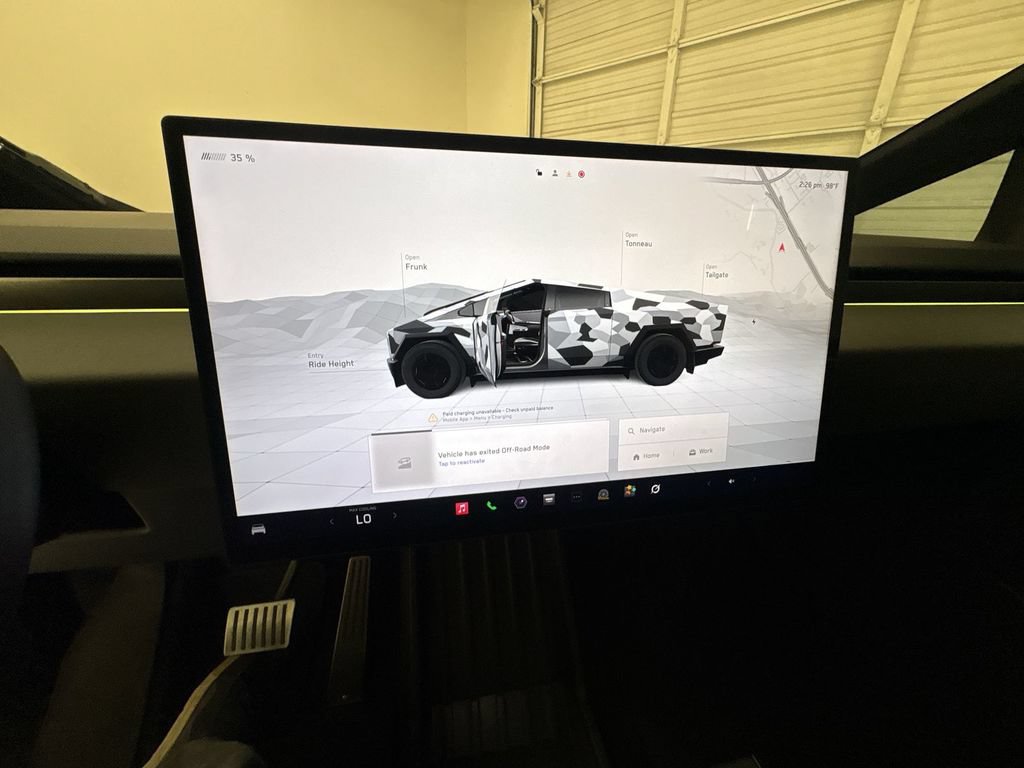 Used 2025 Tesla Cybertruck AWD Crew Cab image 11