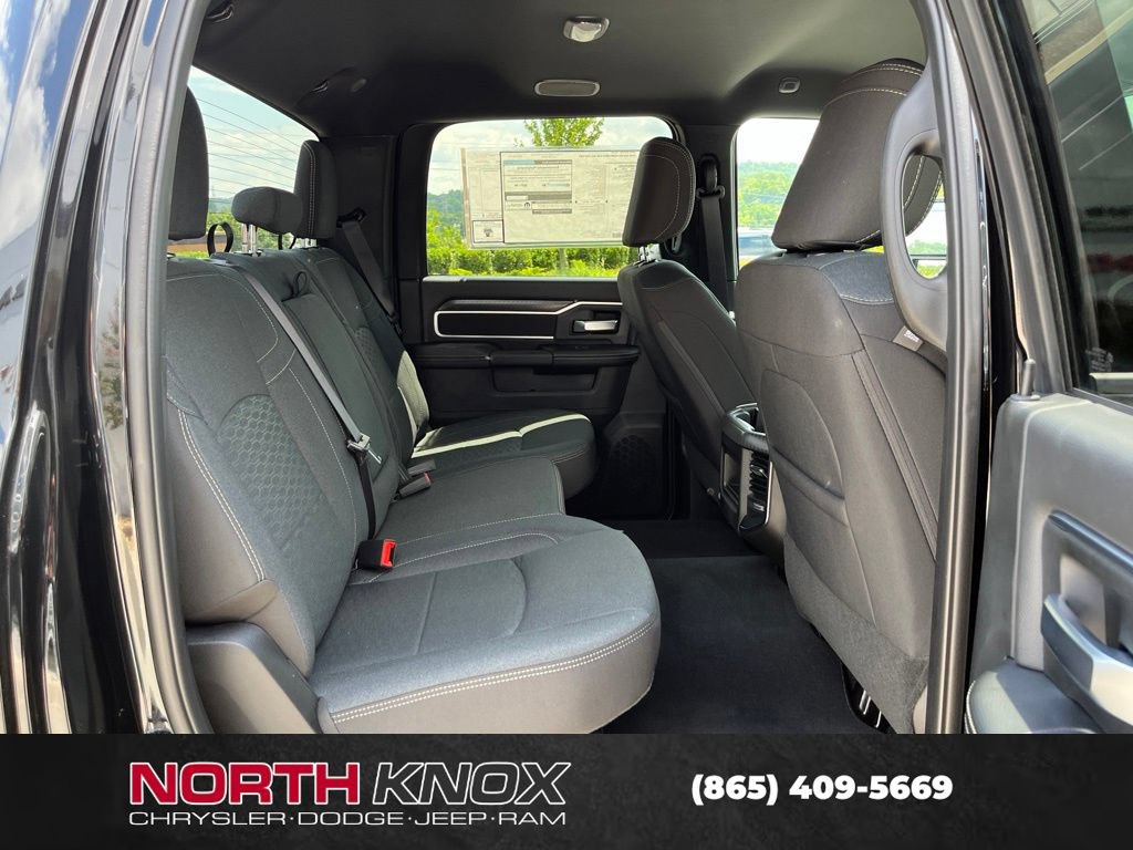 New 2026 RAM 3500 Big Horn AWD/4WD image 23