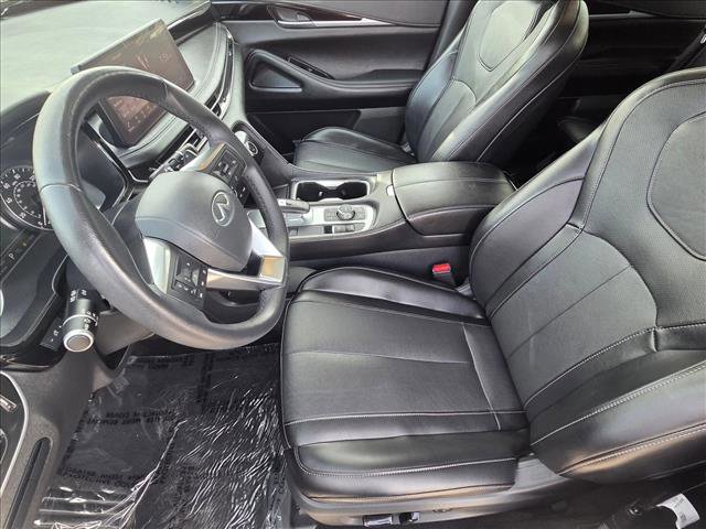 Used 2025 INFINITI QX60 Pure image 15