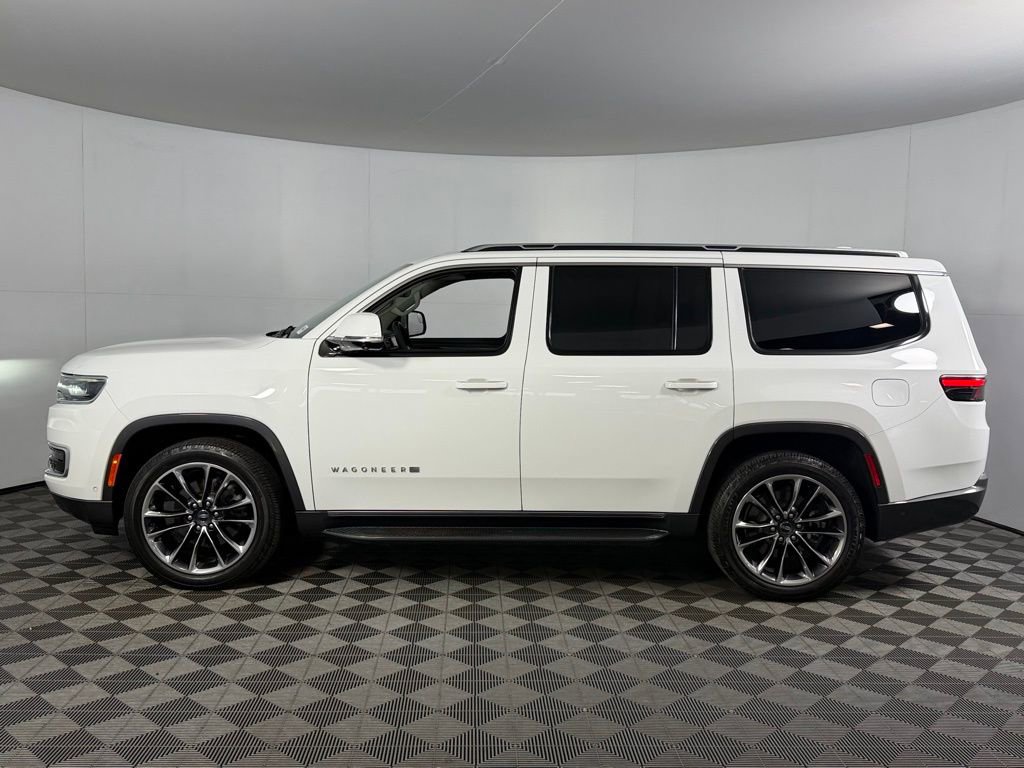 Certified 2022 Jeep Wagoneer Series II w/ Convenience Group I image 15