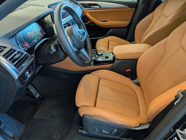 Used 2025 BMW X4 xDrive30i w/ Premium Package AWD/4WD image 17