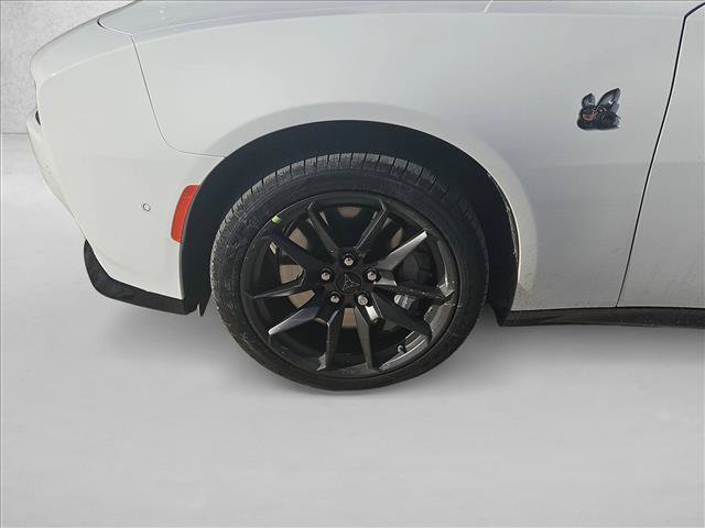 New 2026 Dodge Charger Scat Pack w/ Blacktop Package AWD/4WD image 10