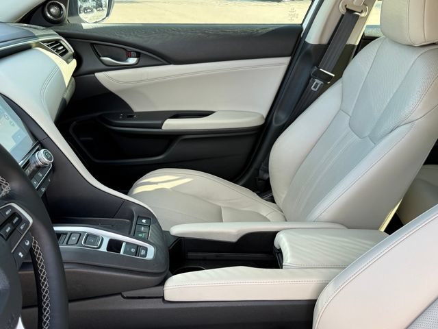 Used 2019 Honda Insight Touring image 10