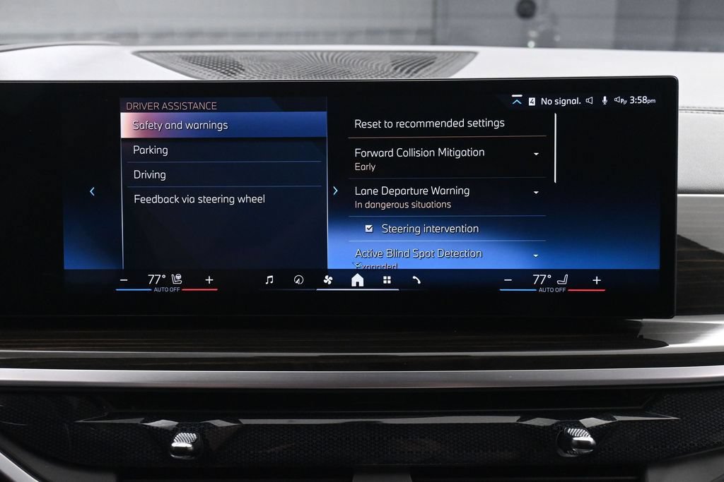 Used 2024 BMW X7 xDrive40i w/ Premium Package AWD/4WD image 40