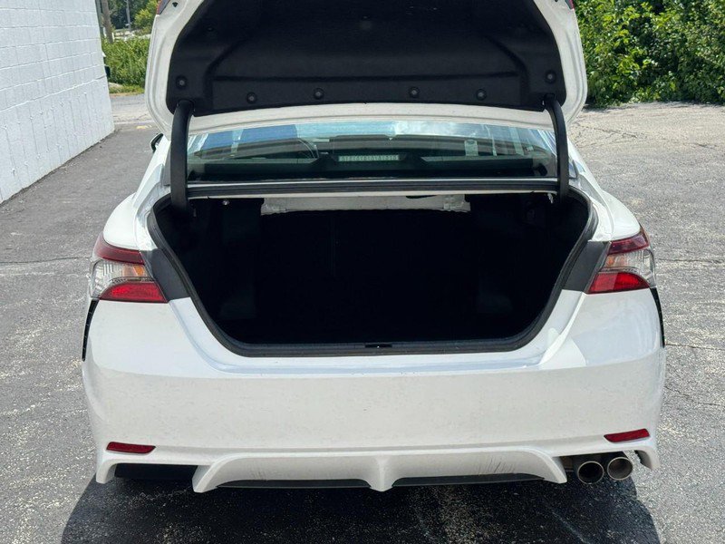 Certified 2023 Toyota Camry SE image 8
