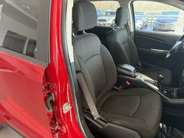 Used 2020 Dodge Journey SE w/ SE Popular Equipment Group image 20