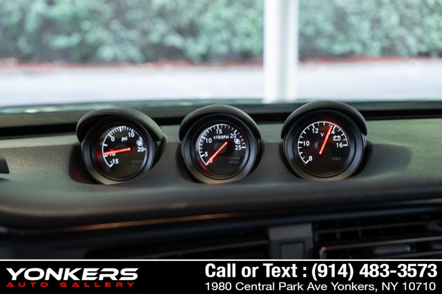 Used 2024 Nissan Z Performance w/ Floor Mat Package RWD image 39