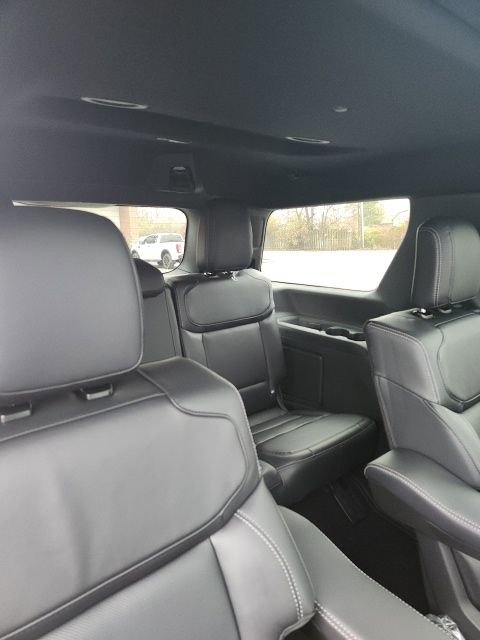 New 2025 Ford Expedition Platinum w/ Stealth Performance Package image 17