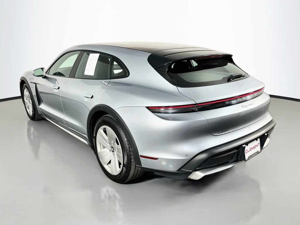 Used 2022 Porsche Taycan 4 Cross Turismo AWD/4WD image 9
