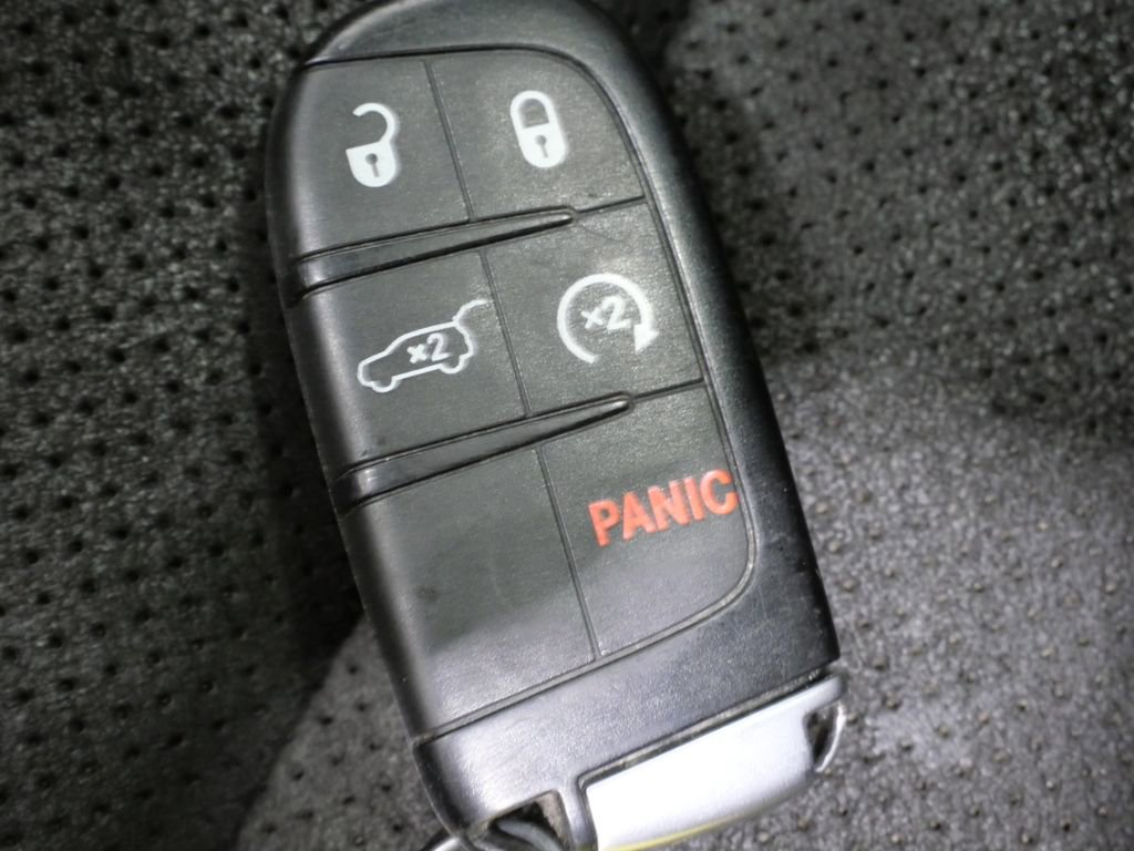 Used 2021 Dodge Durango GT image 29