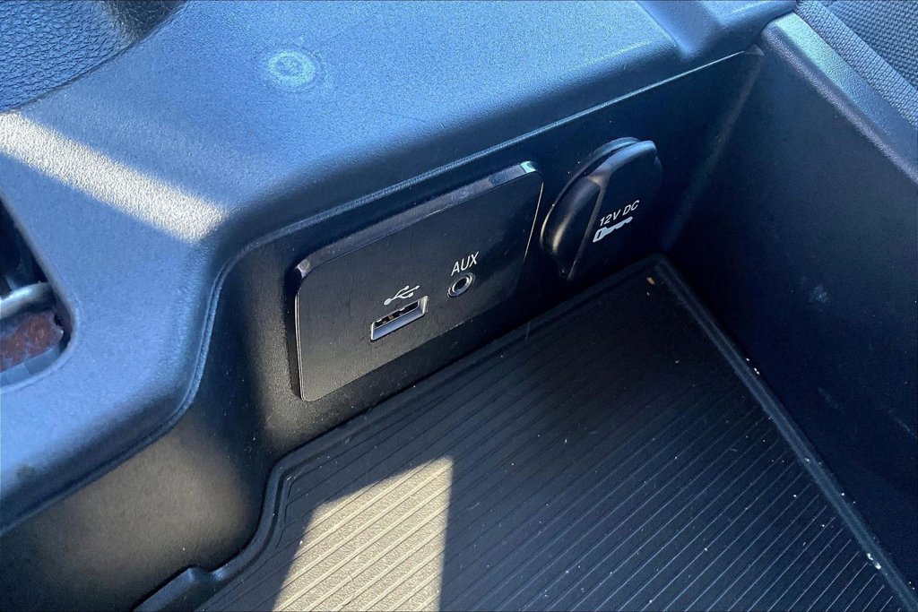 Used 2016 RAM 2500 Tradesman w/ Chrome Appearance Group AWD/4WD image 26