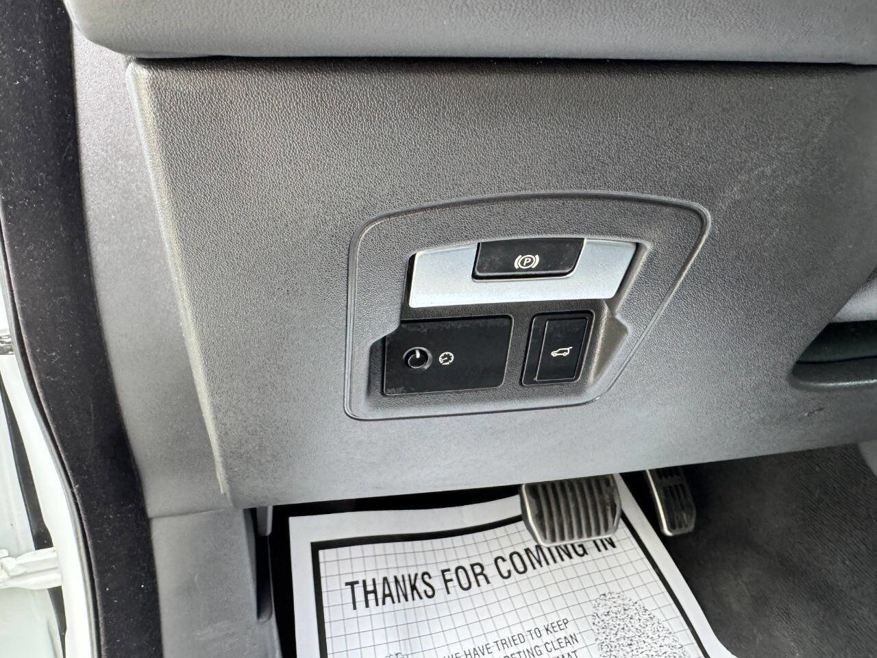 Used 2018 Land Rover Range Rover Velar R-Dynamic HSE image 52