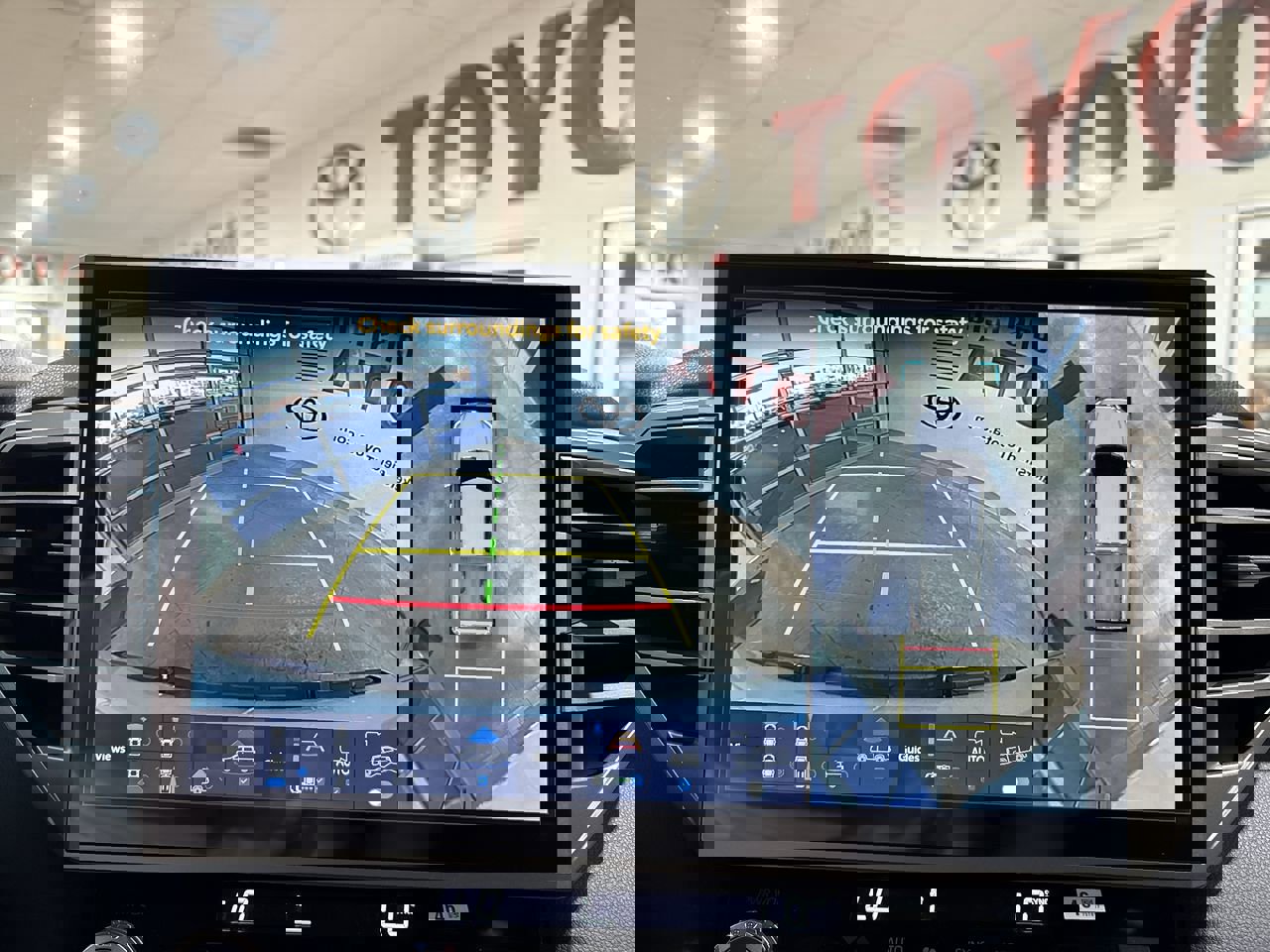 New 2026 Toyota Tundra Limited image 18