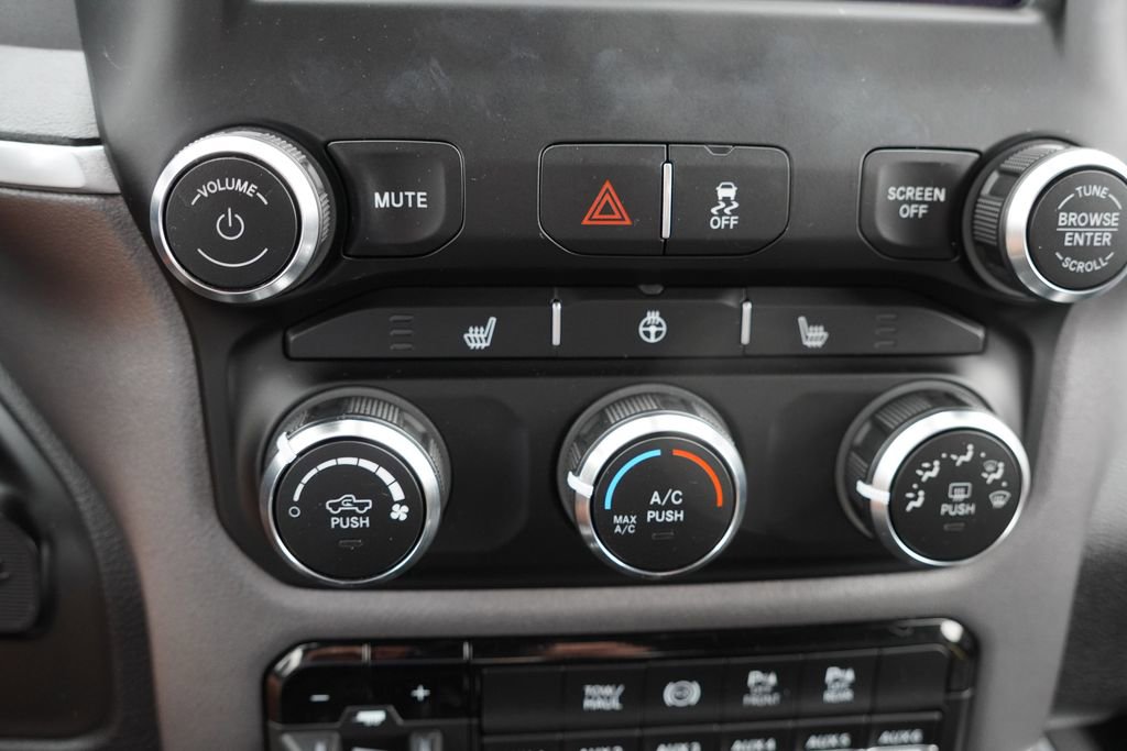 Used 2023 RAM 2500 Big Horn w/ Level 1 Equipment Group AWD/4WD image 29