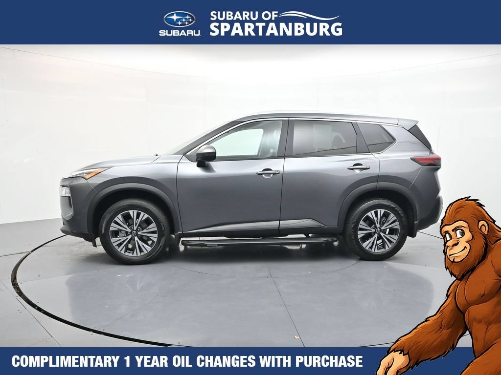 Used 2023 Nissan Rogue SV w/ SV Premium B Package FWD video 4