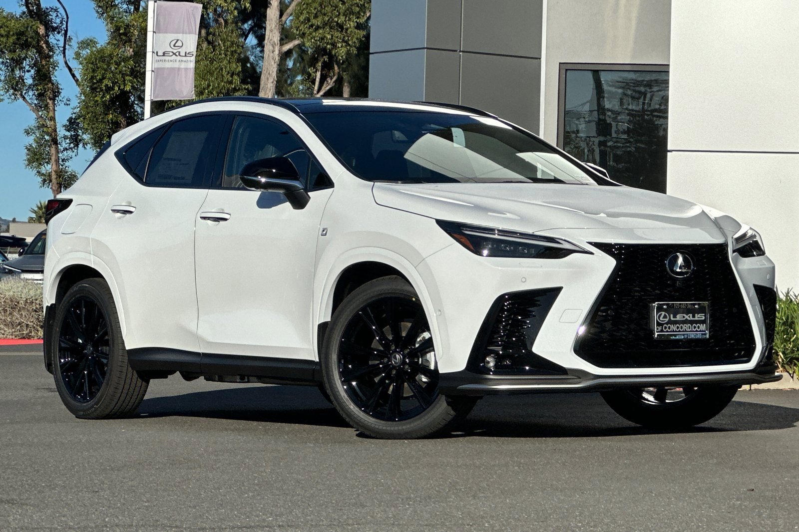 New 2026 Lexus NX 450h+ F Sport image 2