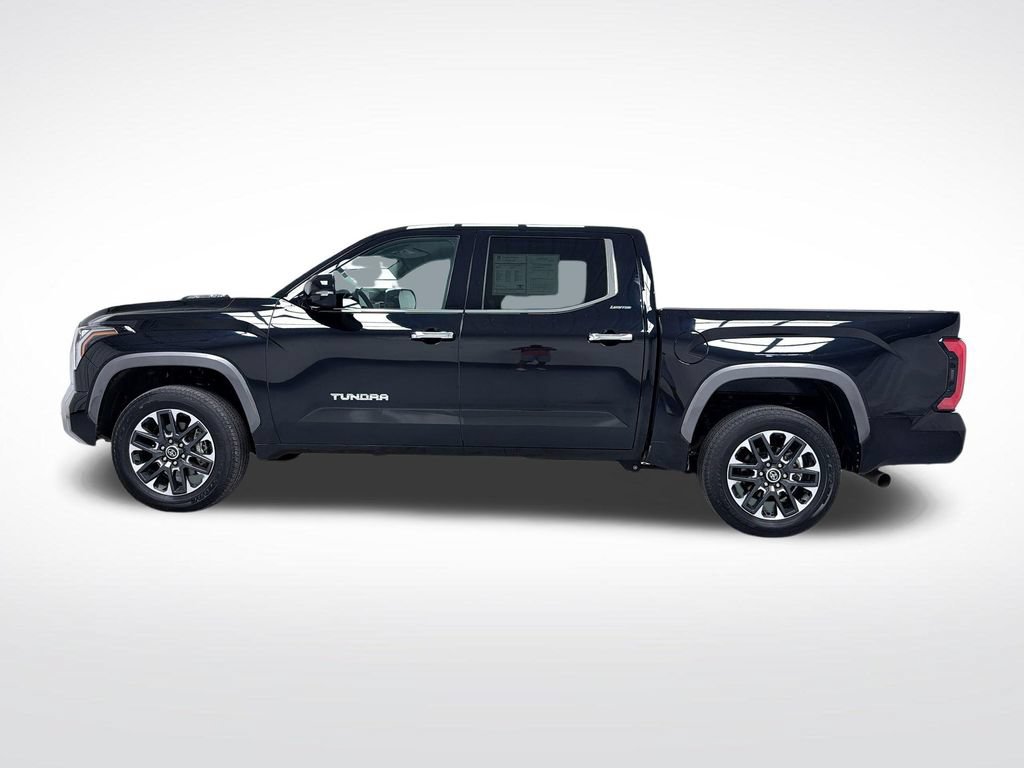 Used 2024 Toyota Tundra Limited AWD/4WD image 11