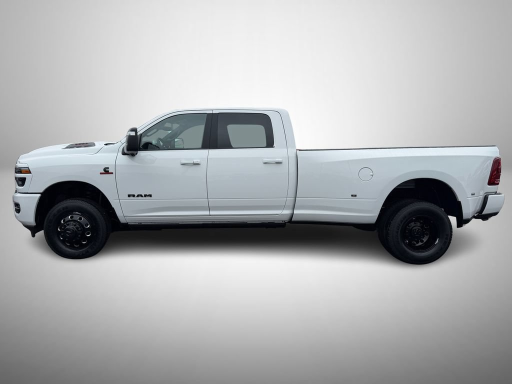 New 2026 RAM 3500 Laramie AWD/4WD image 6
