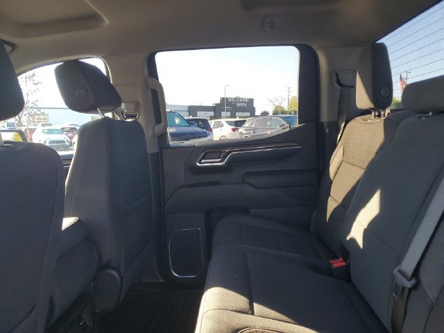Certified 2024 Chevrolet Silverado 1500 LT AWD/4WD image 9