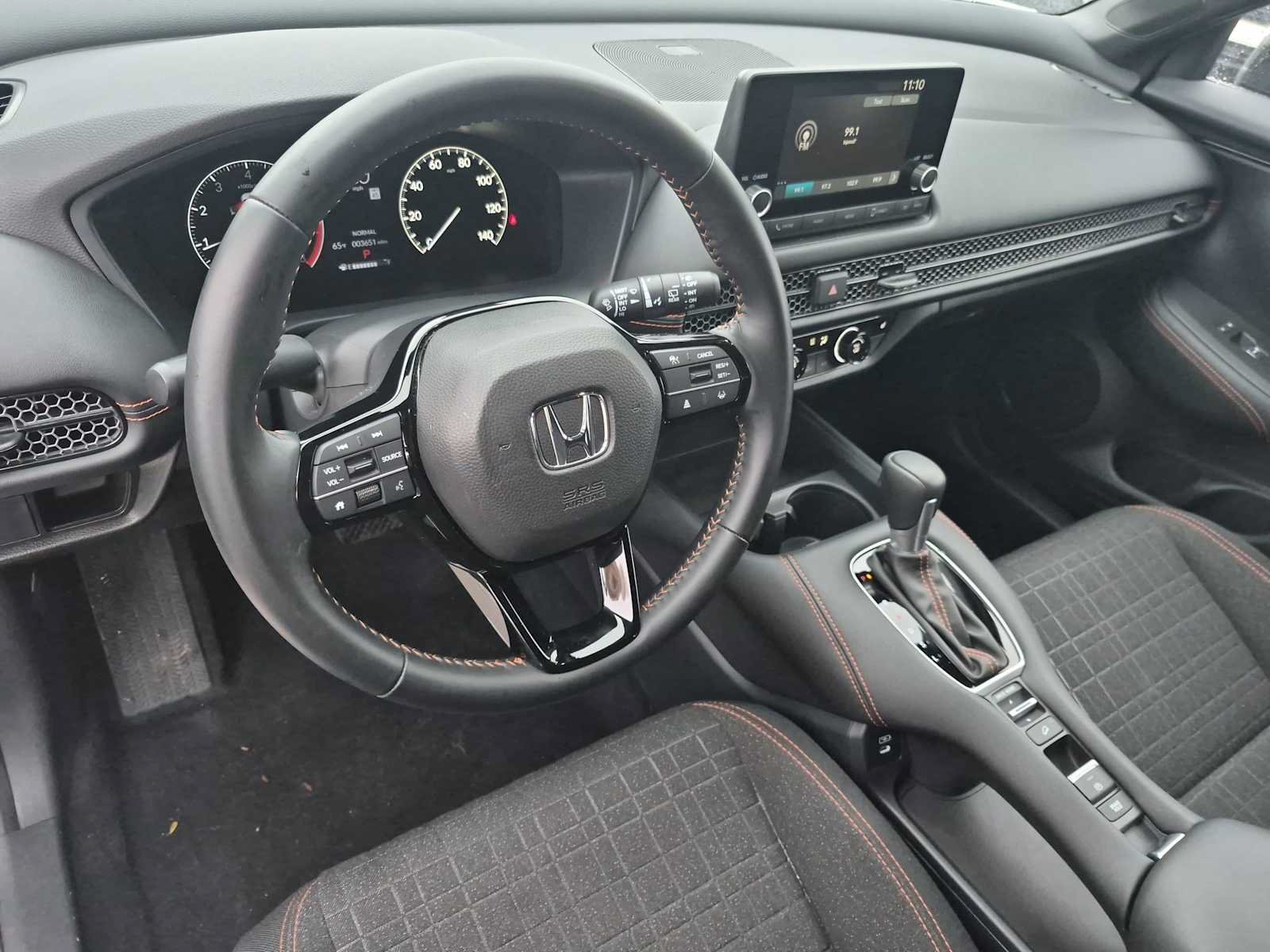 Certified 2025 Honda HR-V Sport image 2