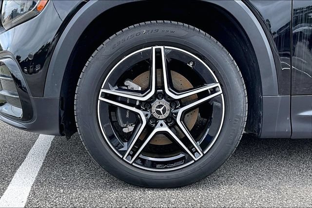 Used 2024 Mercedes-Benz GLB 250 image 33