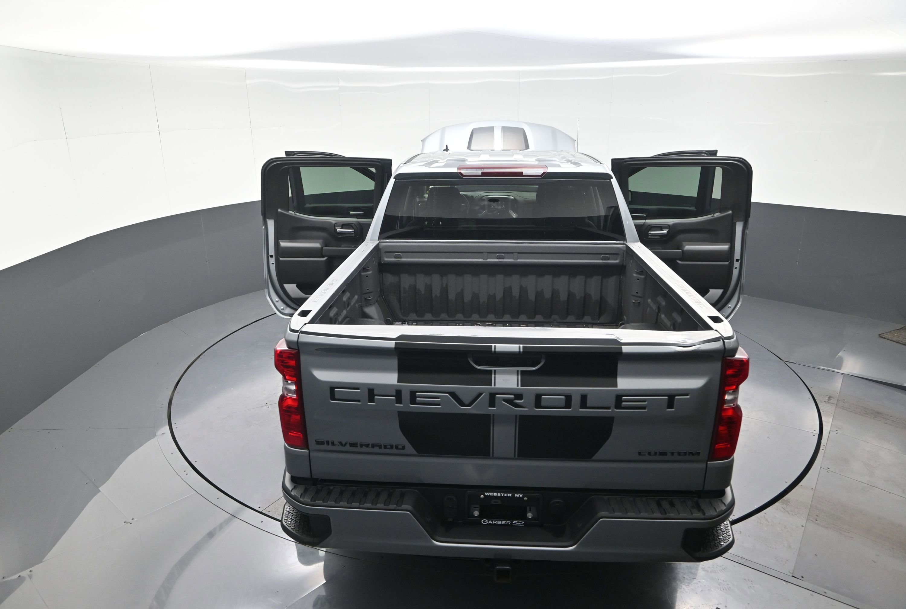 Used 2024 Chevrolet Silverado 1500 Custom w/ Rally Edition AWD/4WD image 13