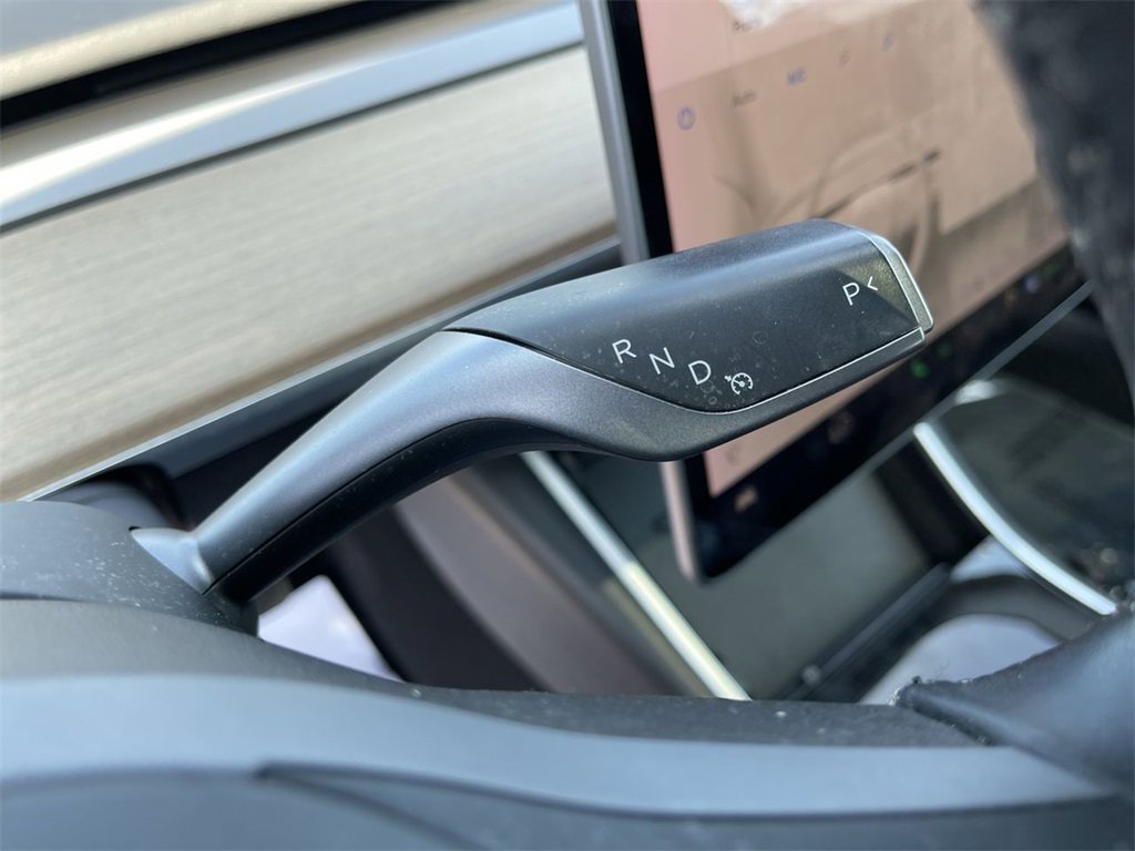 Used 2018 Tesla Model 3 Long Range image 18