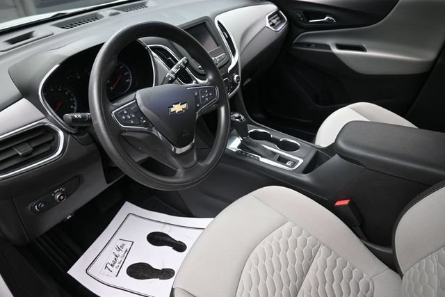 Used 2021 Chevrolet Equinox LS w/ LS Convenience Package FWD image 13